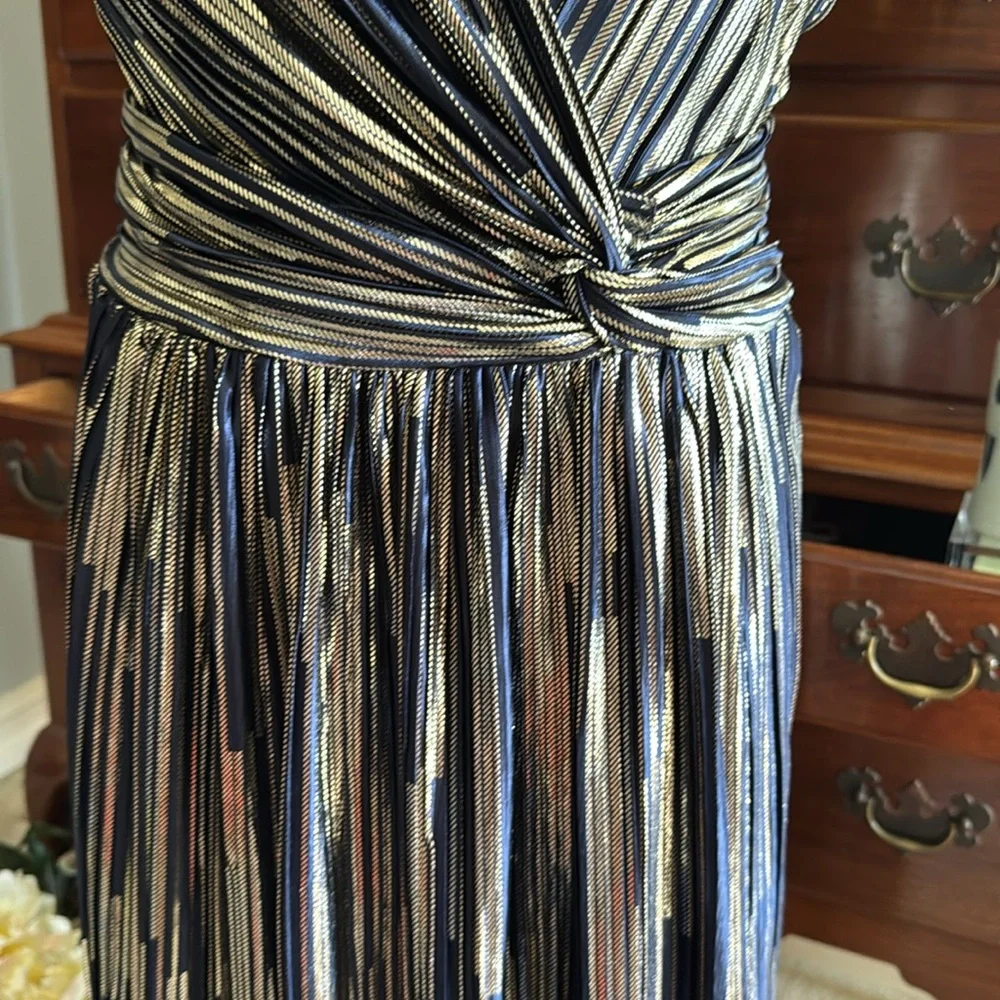 Vince Camuto Elegant Navy and Gold Supplice Dress Size 14 NWT - Picture 4 of 15